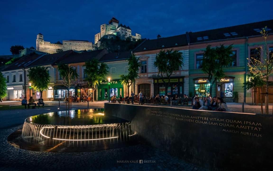 Panorama Apartmens Trenčín Dış mekan fotoğraf